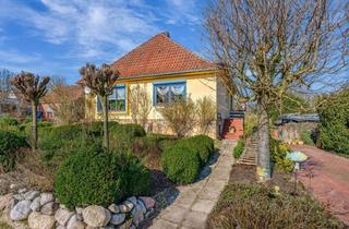 Einfamilienhaus kaufen in 27211 Bassum, Ihr Zuhause auf dem Land: Besonderes Einfamilienhaus mit großem Garten und Ausbaureserve