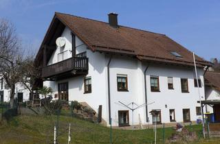 Mehrfamilienhaus kaufen in 95503 Hummeltal, Solides Mehrfamilienhaus zur langfristigen Kapitalanlage