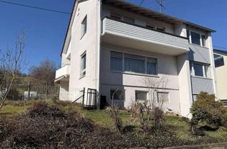 Einfamilienhaus kaufen in 72622 Nürtingen, Solides freistehendes Einfamilienhaus mit Entwicklungspotenzial!