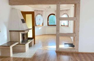 Haus kaufen in 73569 Eschach, Sofort einziehen! Wohnhaus in ruhiger Wohnlage mit Garage, offener Kamin und großem Hobbyraum!