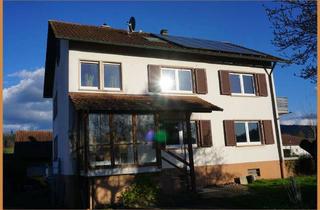 Haus kaufen in 77781 Biberach, Jetzt Ihren Wohntraum vom Eigenheim erfüllen - 1- oder 2-Familien-Wohnhaus in Biberach - bezugsfre