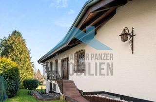 Einfamilienhaus kaufen in 34132 Brasselsberg, Großzügiges Einfamilienhaus mit Einliegerwohnung und Poolbereich am Brasselsberg!