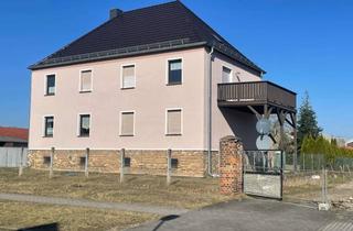 Einfamilienhaus kaufen in 06772 Zschornewitz, Großes, freistehendes Einfamilienhaus mit 2 Wohnungen in Gräfenhainichen Zschornewitz zu verkaufen
