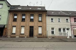 Anlageobjekt in Breitestraße 17, 47798 Stadtmitte, Voll vermietetes Mehrfamilienhaus mit separatem Fachwerkhaus in zentraler Lage von Krefeld