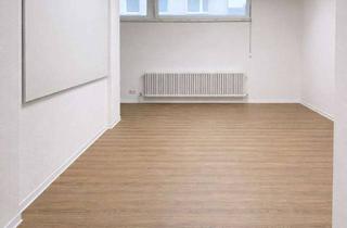 Büro zu mieten in Marktplatz, 65824 Schwalbach, Attraktive Büro / Verkaufsfläche am Marktplatz in Schwalbach