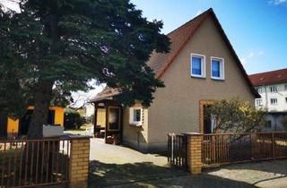 Einfamilienhaus kaufen in 02991 Lauta, Charmantes kleines Einfamilienhaus in Lauta