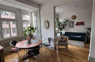 Wohnung kaufen in 70176 West, Charmante 2,5/3-Zimmer Wohnung im 2. OG mit Balkon in Stuttgart West (provisionsfrei)