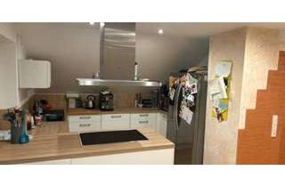 Wohnung mieten in Von-Dürfeld-Straße, 77656 Offenburg, 4-Zimmer Dachgeschosswohnung in Offenburg