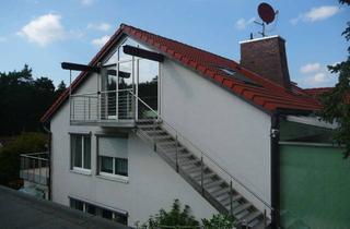 Wohnung mieten in Brahmsstrasse 13, 90571 Schwaig, Helles 2-Zimmer Dachstudio mit Balkon in Schwaig
