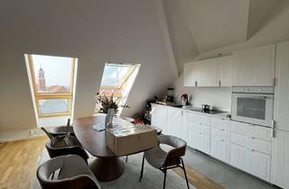 Wohnung mieten in 81539 Obergiesing, Helle 3 Zimmer Dachgeschoss-Wohnung im Herzen von Giesing