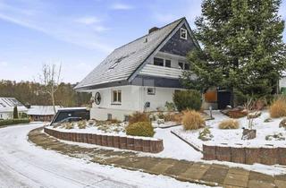 Einfamilienhaus kaufen in 23858 Reinfeld, Freistehendes Einfamilienhaus mit Hanglage in Reinfeld!