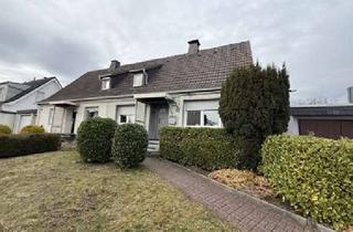 Doppelhaushälfte kaufen in 58638 Iserlohn, Mit Wohnrecht:Gepflegte Doppelhaushälfte mit Garage in gefragter Lage von Iserlohn zu verkaufen