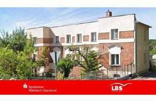 Haus kaufen in 16269 Wriezen, Großzügiges Wohnhaus mit Potenzial