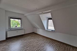 Wohnung mieten in 06682 Teuchern, Schöne 2 Raum Dachgeschosswohnung