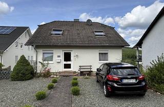 Einfamilienhaus kaufen in 54470 Bernkastel-Kues, Bernkastel-Kues - Freistehendes Einfamilienhaus mit Burgblick
