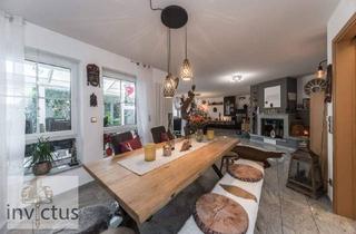 Einfamilienhaus kaufen in 74211 Leingarten, Leingarten / Schluchtern - Wohnen mit Stil: Großzügiges Haus mit 6 Zimmern, Wintergarten, Doppelgarage, Kamin & Einliegerwhg!