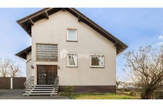 Haus kaufen in 36396 Steinau, Steinau an der Straße - Charmantes EFH mit Garten, Terrasse, Balkon, Keller, Dachboden und Doppelgarage