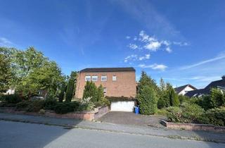 Einfamilienhaus kaufen in 34414 Warburg, Warburg - Großzügiges Einfamilienhaus mit Sauna, Terrasse und weitläufigem Garten