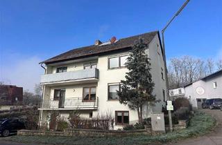 Mehrfamilienhaus kaufen in 97258 Ippesheim, Ippesheim - Zweifamilienhaus mit viel Potential im fränkischen Weinbaugebiet