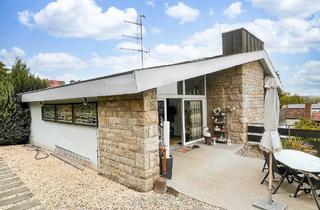 Haus kaufen in 97230 Estenfeld, Estenfeld - Charme trifft Potenzial - großzügiges 3-Familienhaus auf großem Grundstück!