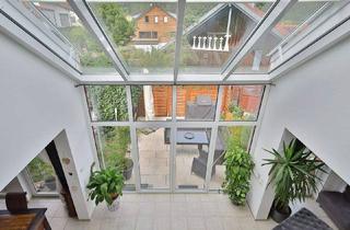 Einfamilienhaus kaufen in 75395 Ostelsheim, Ostelsheim - Ruhe genießen, bestens angebunden: Einfamilienhaus mit Einliegerwohnung und S-Bahn-Anschluss