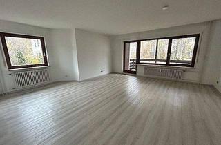 Mehrfamilienhaus kaufen in 75305 Neuenbürg, Neuenbürg - Attraktive 3-Zimmer-Wohnung mit Balkon und Garage in ruhiger Wohnlage auf dem Buchberg