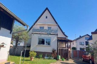 Haus kaufen in 76356 Weingarten, Weingarten - Großes Grundstück mit Vorderbebauung - Bau in zweiter Reihe möglich!