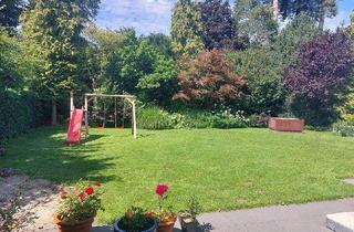 Einfamilienhaus kaufen in 76139 Karlsruhe, Karlsruhe - Haus mit großem Garten in der begehrten Waldstadt!