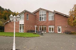 Haus kaufen in 35236 Breidenbach, Breidenbach-Niederdieten - Niederdieten: Vielseitig nutzbare Immobilie braucht neue Ideen