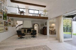 Doppelhaushälfte kaufen in 82031 Grünwald, Grünwald - Familientraum in ruhiger Bestlage - Wohnen mit Garten, Kamin und Galerie