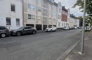 Wohnung kaufen in 40597 Düsseldorf, Düsseldorf - Helle 2-Zimmer-Dachgeschosswohnung in Düsseldorf Benrath