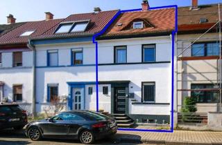 Reihenhaus kaufen in 68309 Mannheim, Mannheim - Modernes Familienidyll: möbliertes&renoviertes Reihenhaus mit Garten und viel Platz für Ihre Träume