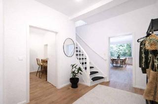 Reihenhaus kaufen in 28329 Bremen, Bremen - Modernisiert & Einzugsbereit: Helles Familienhaus mit Garten in Radio Bremen