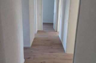 Wohnung kaufen in 31303 Burgdorf, Burgdorf - Kernsanierte 4 Zimmer Wohnung zu verkaufe. Ohne Makler