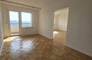 Wohnung kaufen in 89134 Blaustein, Blaustein - Frisch renovierte 4-Zimmer-Wohnung mit Südbalkon und traumhaftem Weitblick über das Blautal