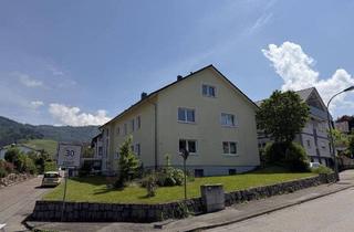 Wohnung kaufen in Ringstraße 5, 77654 Offenburg, Offenburg - Erdgeschosswohnung mit Terrasse, großem Garten & Blick in die Reben -- Provisionsfrei