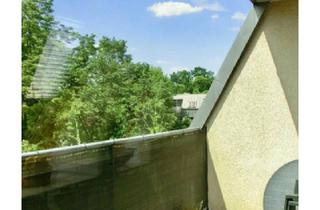 Wohnung kaufen in 13587 Berlin, Berlin - Dach Geschoß 2 Zimmer Sued-West-Balkon