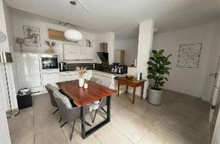 Wohnung kaufen in 97525 Schwebheim, Schwebheim - Moderne Erdgeschosswohnung mit zwei Terrassen in Schwebheim!