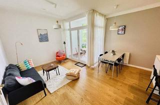 Wohnung kaufen in Dunckerstraße 20, 10437 Berlin, Berlin - Wohnen am Helmholtzplatz: Charmante Altbauwohnung in absoluter Toplage - bezugsfrei