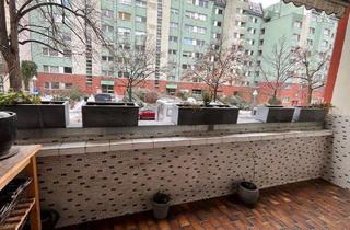 Wohnung kaufen in Landhausstraße 32 A, 10717 Berlin, Berlin - Wohnen im Güntzelkiez ca. 5 m² West-Loggia