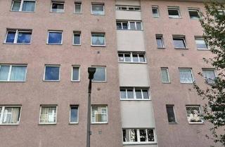 Wohnung kaufen in Peter-Vischer-Straße 4, 12157 Berlin, Berlin - gut geschnitten mit Süd-Balkon