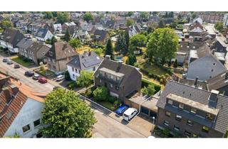 Mehrfamilienhaus kaufen in 46242 Bottrop, Bottrop / Fuhlenbrock - Gepflegtes Mehrfamilienhaus mit Schwimmbad Inklusive Terasse, Balkonen und 2 Garagen in Bottrop