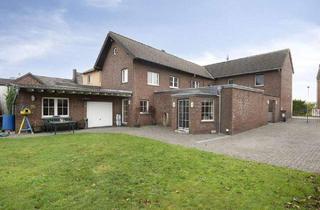 Haus kaufen in 52538 Gangelt, Gangelt / Stahe - Großzügiges Wohnhaus mit Innenhof, Garten und Ausbaupotenzial in Gangelt- Stahe!