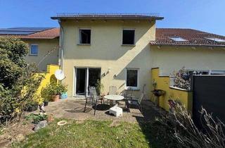 Wohnung kaufen in 66129 Saarbrücken, Saarbrücken - gemütliches Reihenmittelhaus als Alternative zur Eigentumswohnung, Saarbrücken-Bübingen
