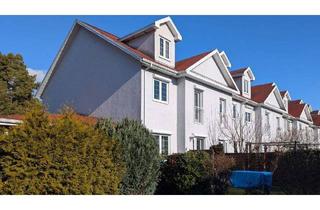 Haus kaufen in Schwalbenweg 14 A, 14552 Michendorf, Michendorf - Attraktives Reihenmittelhaus mit 3 Stellplätzen in ruhiger Wohnlage