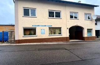 Haus kaufen in 76703 Kraichtal, Kraichtal - Gepflegtes 1-2 Familienhaus mit Innenhof und Garten