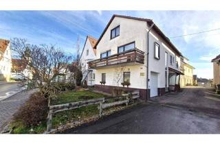 Haus kaufen in 72202 Nagold, Nagold-Hochdorf - Wohnhaus mit 3 Wohneinheiten und zusätzlichem großen Gartengrundstück