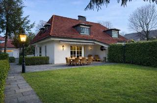 Villa kaufen in 82031 Grünwald, Grünwald - Familienhaus im mediterranen Stil und guter Lage Grünwald!