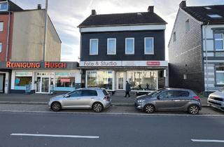 Mehrfamilienhaus kaufen in 42549 Velbert, Velbert - Investorenobjekt mit 3 Wohnungen, 2 Ladenlokalen und Erweiterungsmöglichkeiten
