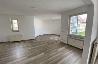 Wohnung mieten in Kunstgasse 10, 04600 Altenburg, Altenburg* City Center* großzügige 3 Raum-Whg. * Balkon*Tageslichtbad*G-WC* sep. Küche*